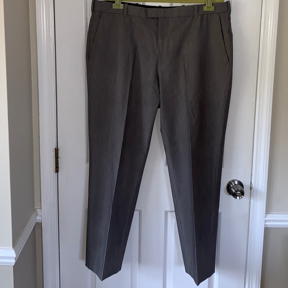Van Heusen Flex Flat Front Slacks 38x32